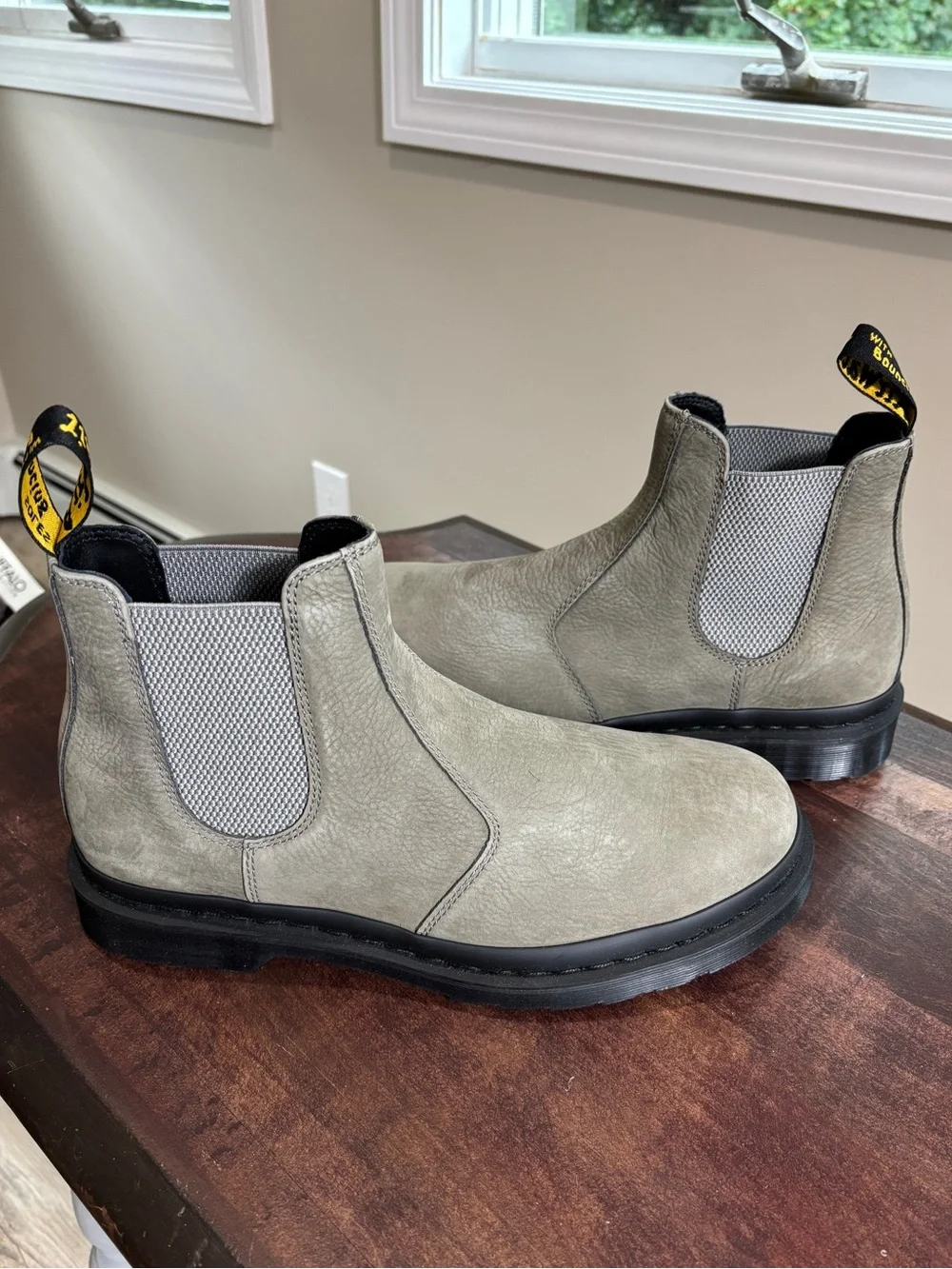 Dr. Martens 2976 Milled Nubuck Chelsea Boots